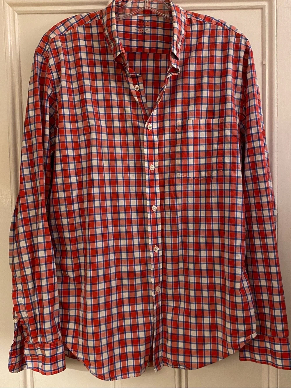 J. Crew Shirt Mens L Red Plaid Button Down Lightweight 100% Cotton Casual Basics